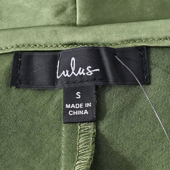 2/$30 Lulus Green Faux Wrap Tank Top Adjustable Straps Size S - Picture 4 of 7